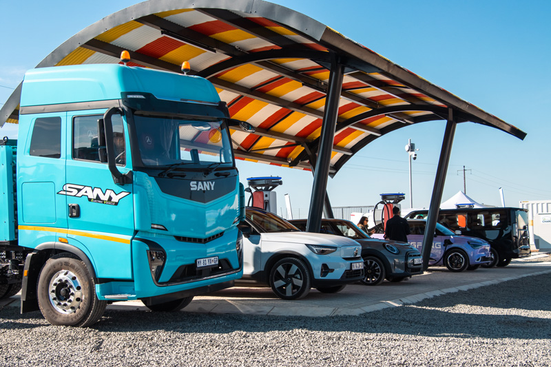 Electric truck charging at CHARGE N3 Roadside